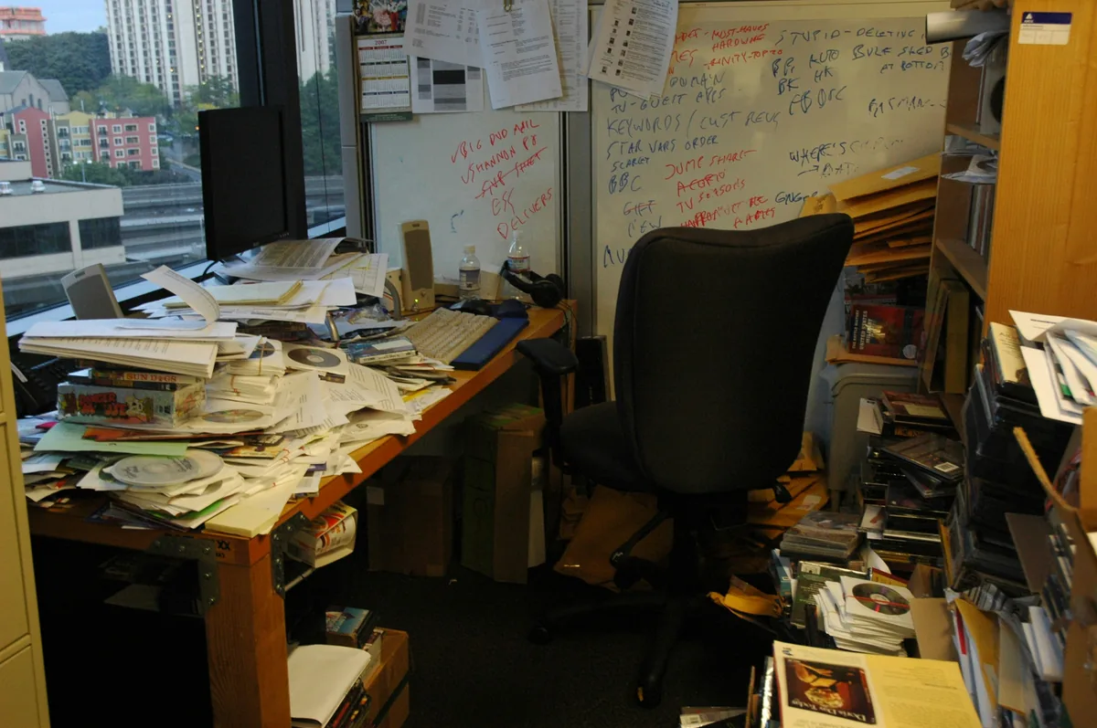 The Difference Between Searching and Investigating